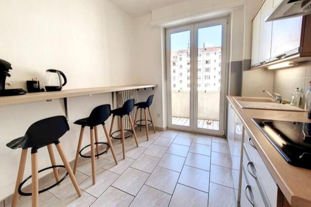 Chic - Proche Hypercentre - Renove - Lumineux Apartment Strasbourg Bagian luar foto